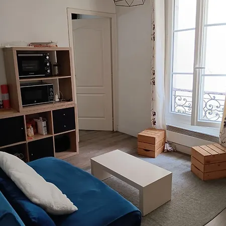 Appartement en plein coeur du 10eme et proche de plusieurs Gares Paris Extérieur photo